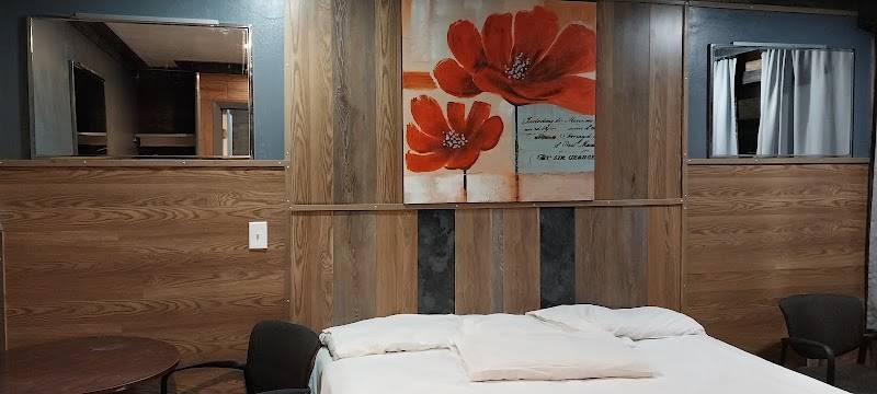 Provo Inn & Suites